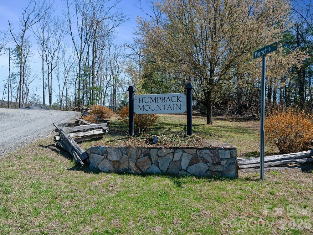 111 Wipprecht Drive Spruce Pine, NC 28777