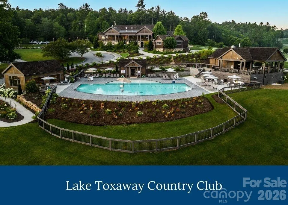 1580 Fairway Drive Lake Toxaway, NC 28747