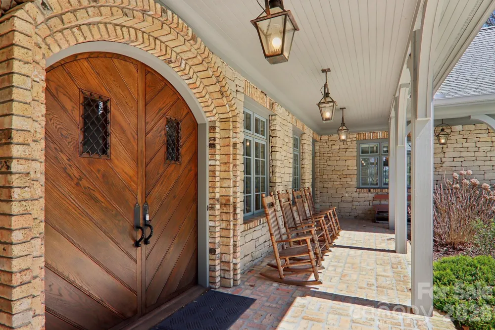 138 Indian Trace Lake Toxaway, NC 28747