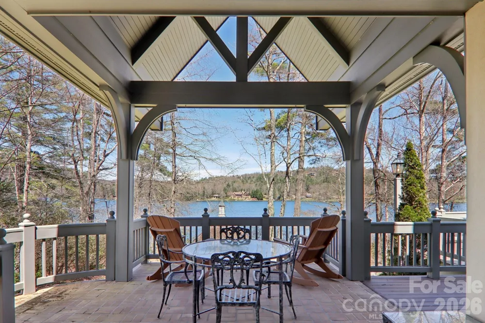 138 Indian Trace Lake Toxaway, NC 28747