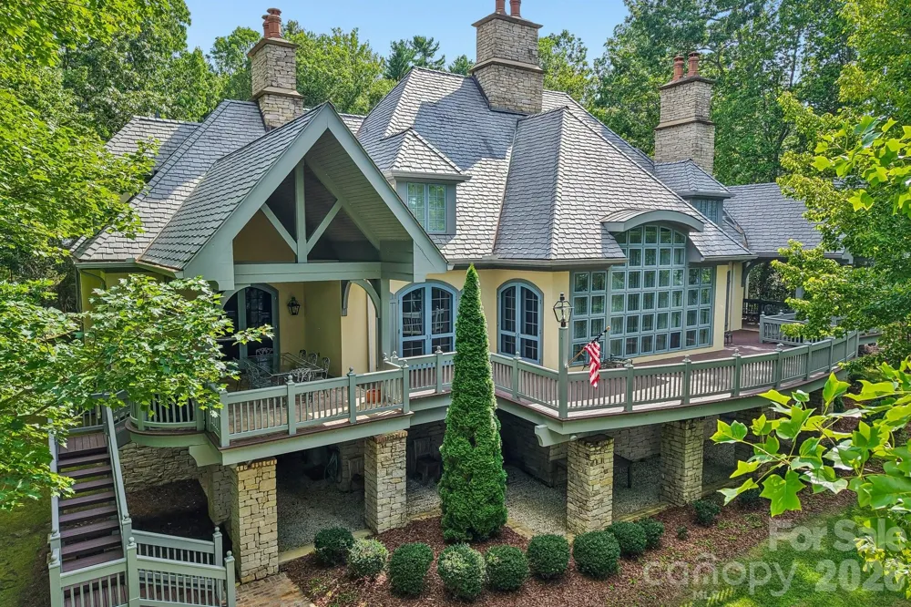 138 Indian Trace Lake Toxaway, NC 28747
