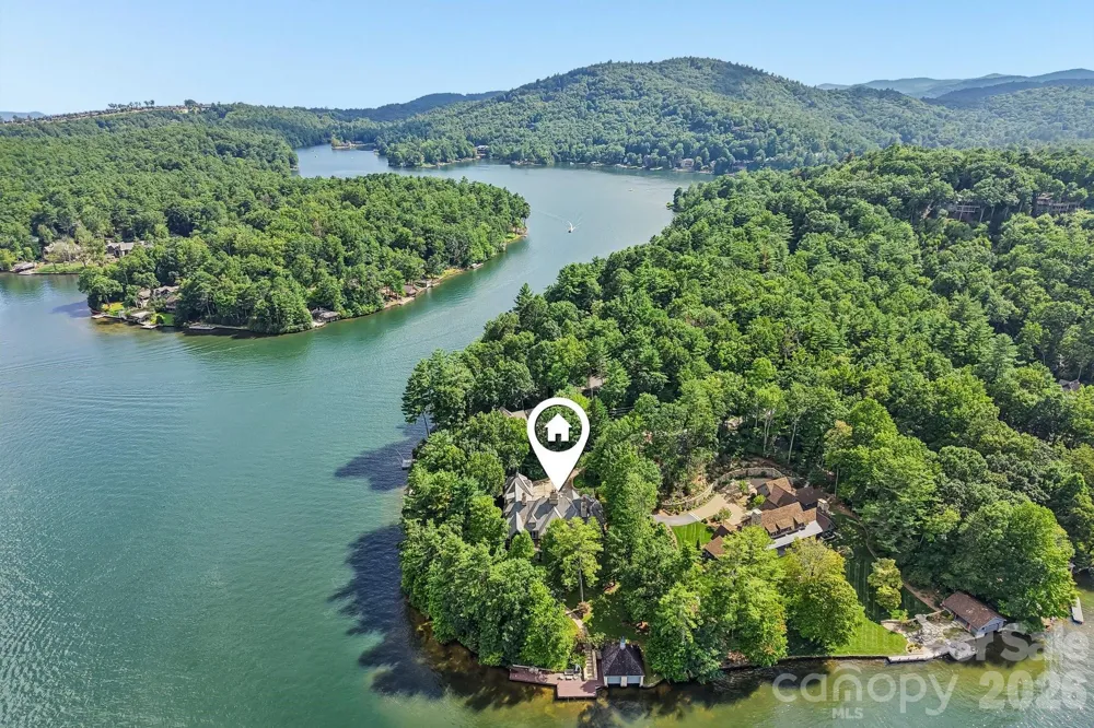 138 Indian Trace Lake Toxaway, NC 28747