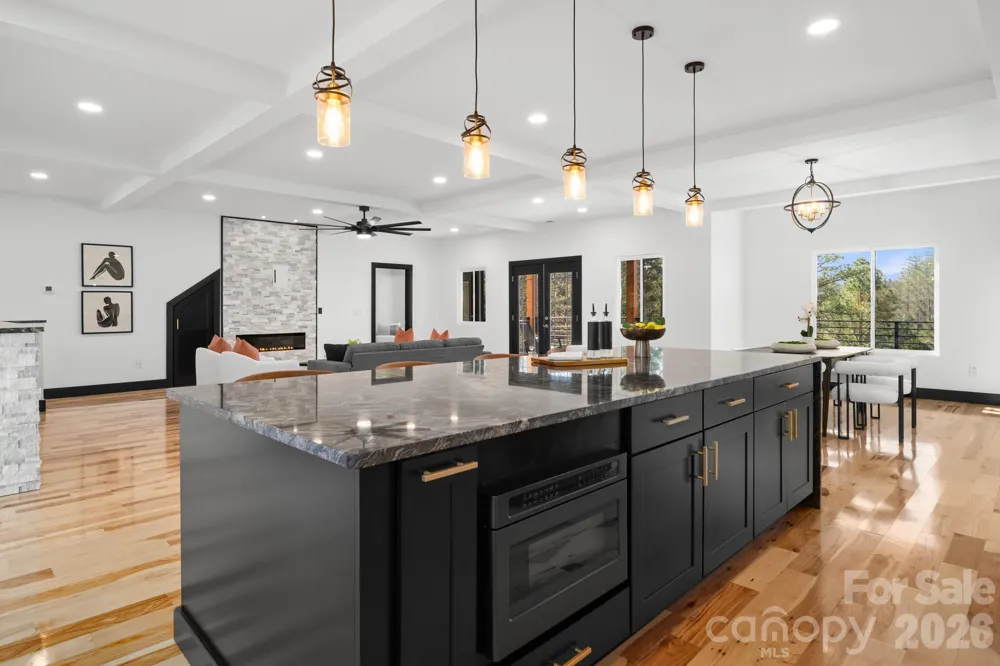 74 Jeranna Road Mills River, NC 28759