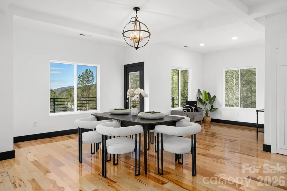 74 Jeranna Road Mills River, NC 28759
