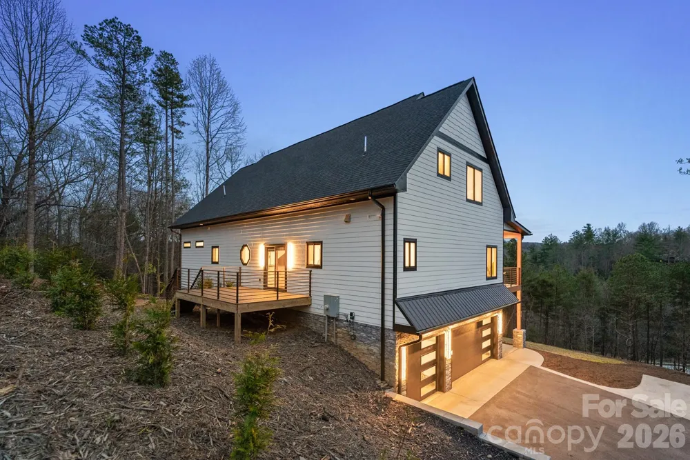 74 Jeranna Road Mills River, NC 28759