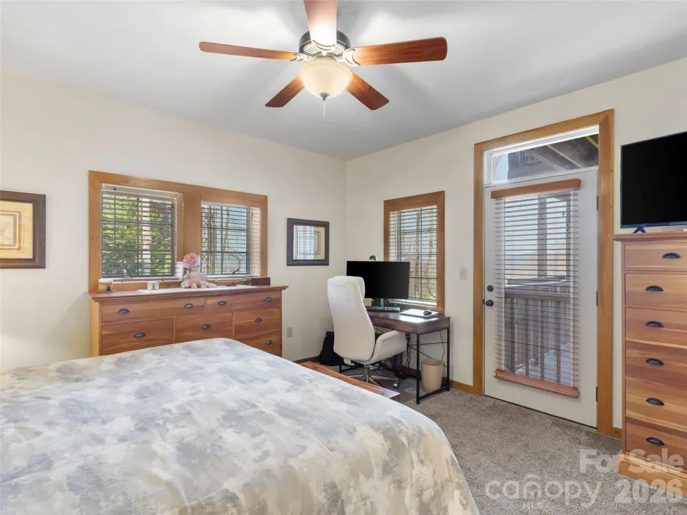 61 Creekside Way #G-101 Burnsville, NC 28714