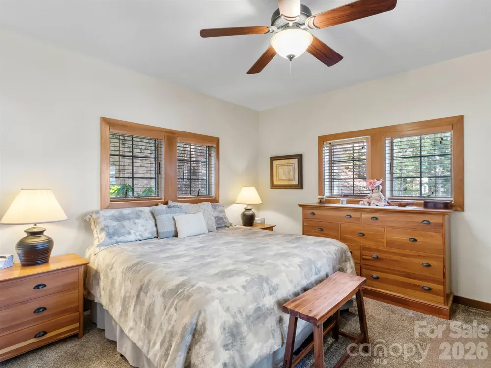 61 Creekside Way #G-101 Burnsville, NC 28714