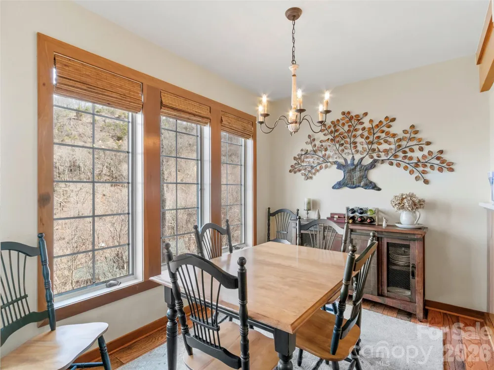 61 Creekside Way #G-101 Burnsville, NC 28714
