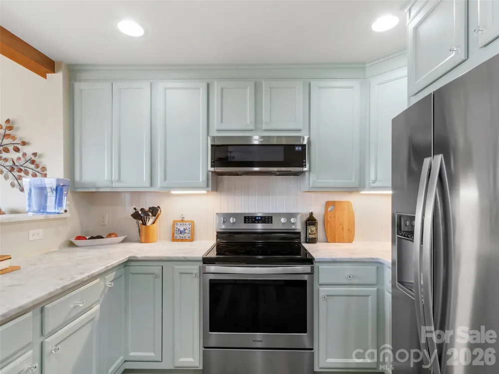 61 Creekside Way #G-101 Burnsville, NC 28714