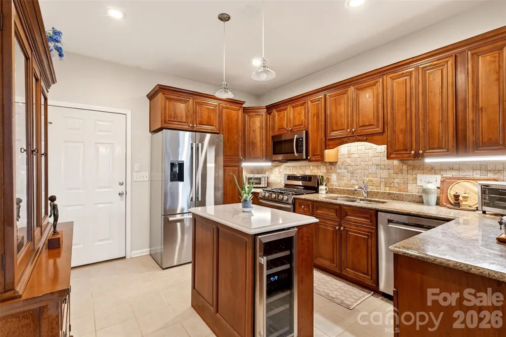 182 Baby Fox Drive Marion, NC 28752