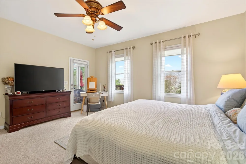 182 Baby Fox Drive Marion, NC 28752