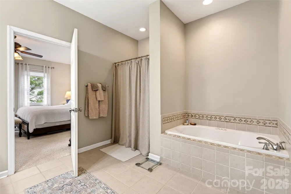 182 Baby Fox Drive Marion, NC 28752