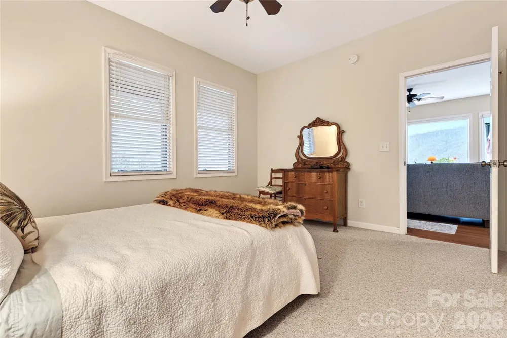 182 Baby Fox Drive Marion, NC 28752