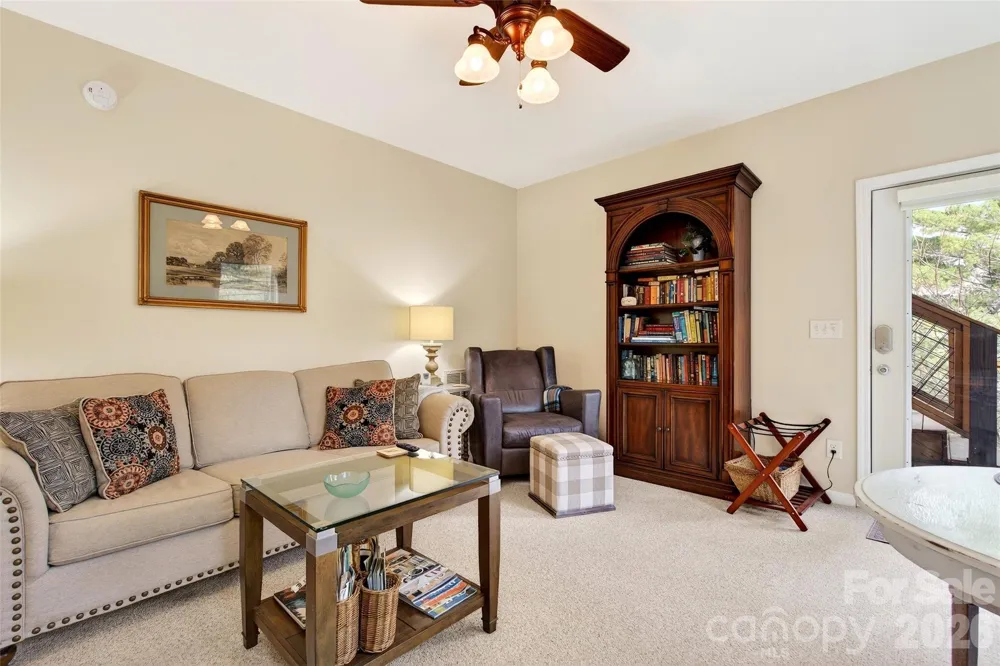 182 Baby Fox Drive Marion, NC 28752