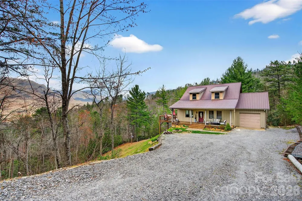 182 Baby Fox Drive Marion, NC 28752