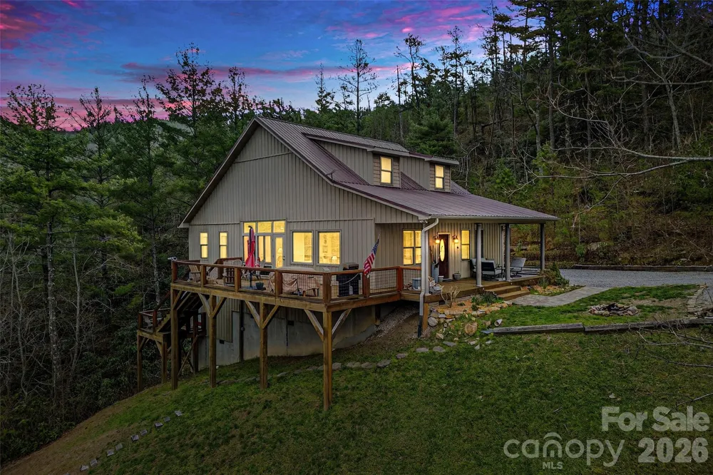 182 Baby Fox Drive Marion, NC 28752