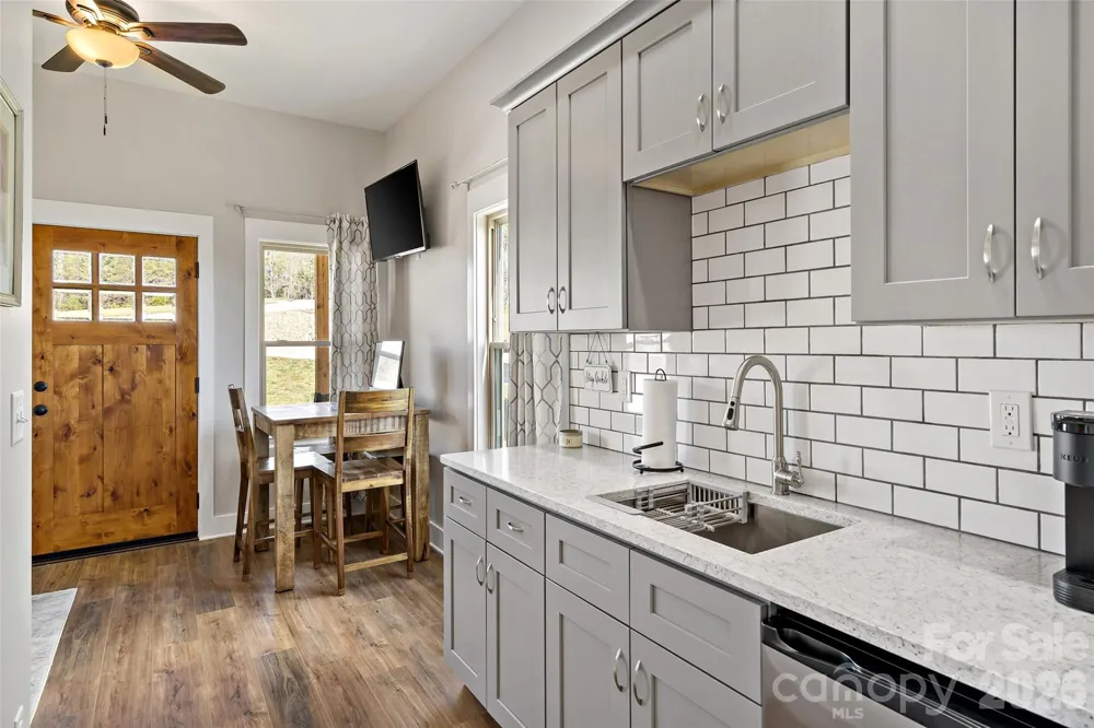207 Lake Crest Drive #11 Nebo, NC 28761
