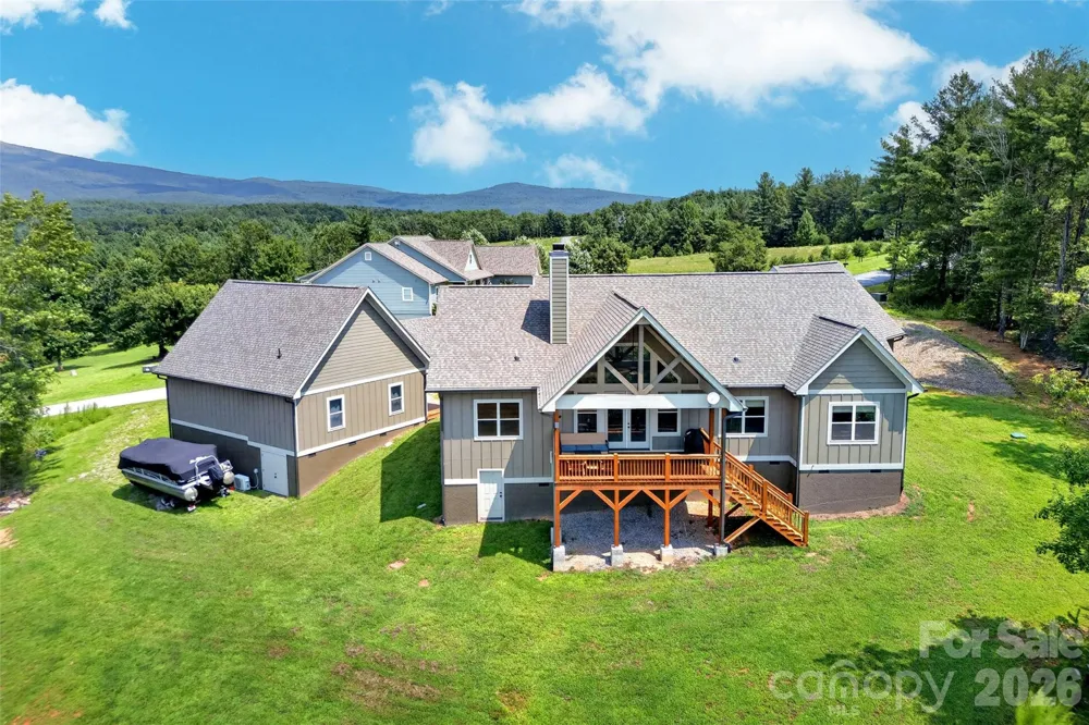 207 Lake Crest Drive #11 Nebo, NC 28761