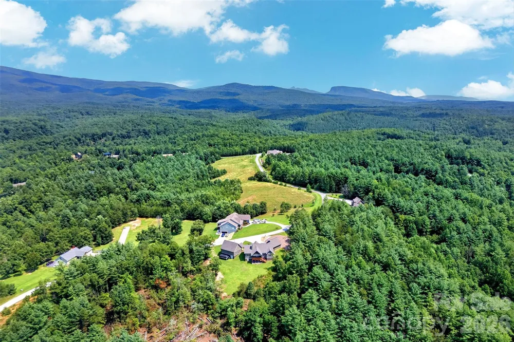 207 Lake Crest Drive #11 Nebo, NC 28761