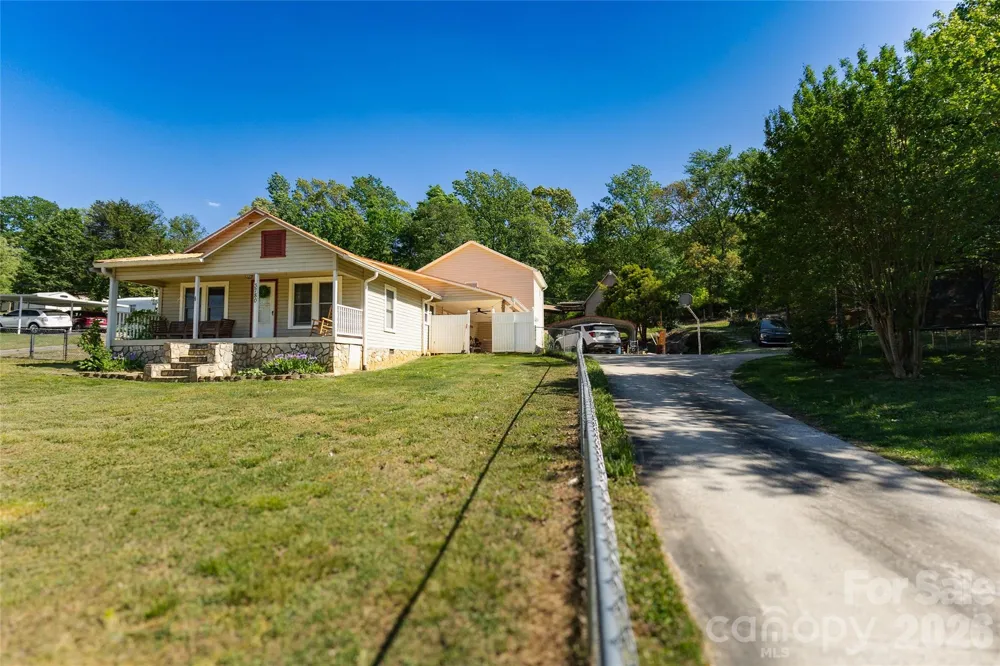 3780 Cook Road Valdese, NC 28690