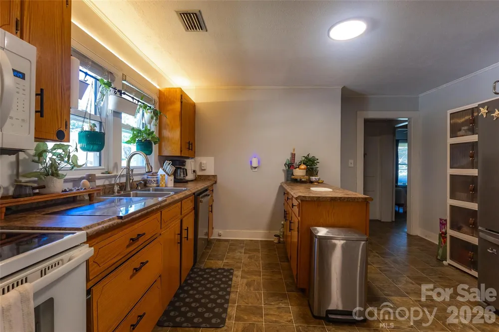 3780 Cook Road Valdese, NC 28690