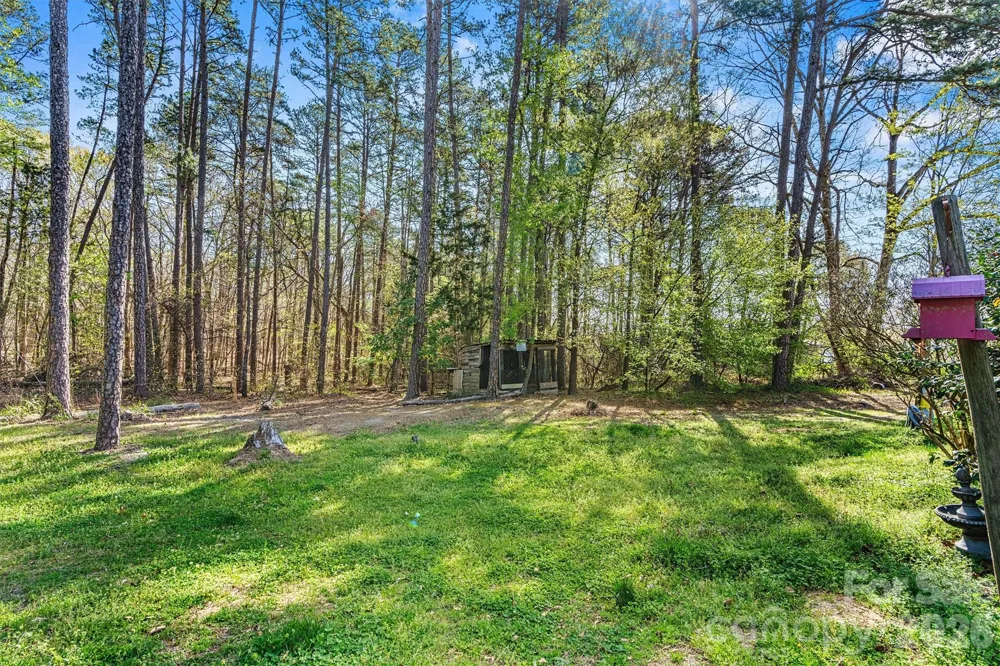 5329 E Highway 27 Highway Iron Station, NC 28080