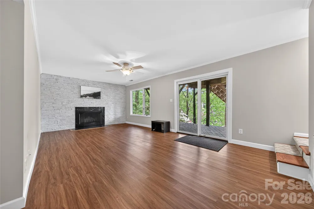 16118 Tana Tea Circle Tega Cay, SC 29708