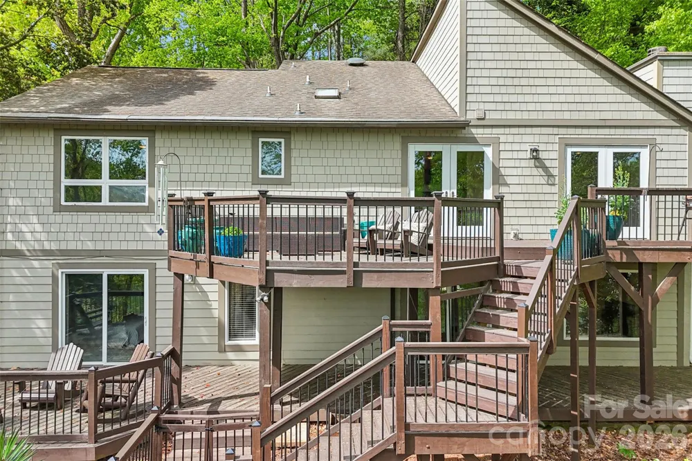 16118 Tana Tea Circle Tega Cay, SC 29708