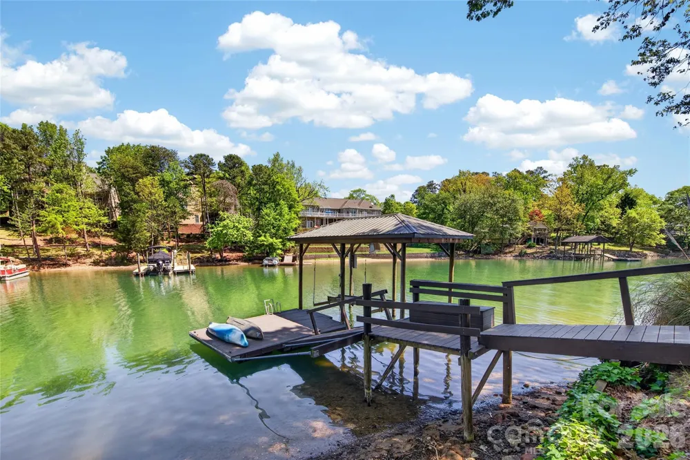 16118 Tana Tea Circle Tega Cay, SC 29708