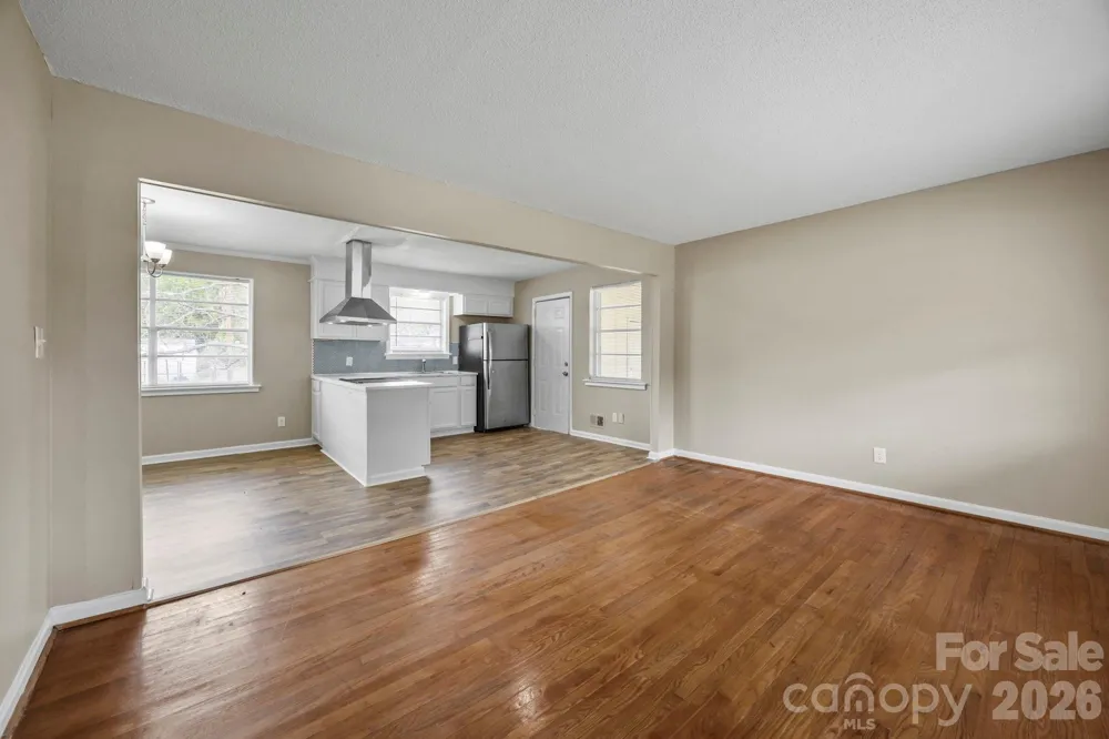 219 Dixon Drive Columbia, SC 29203