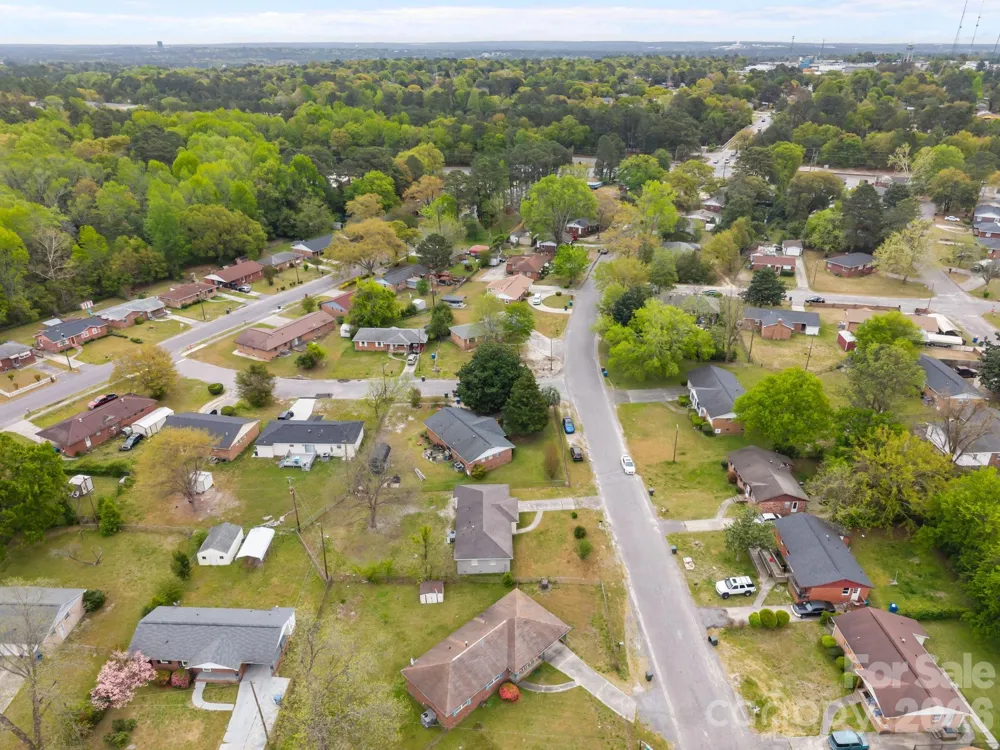 219 Dixon Drive Columbia, SC 29203