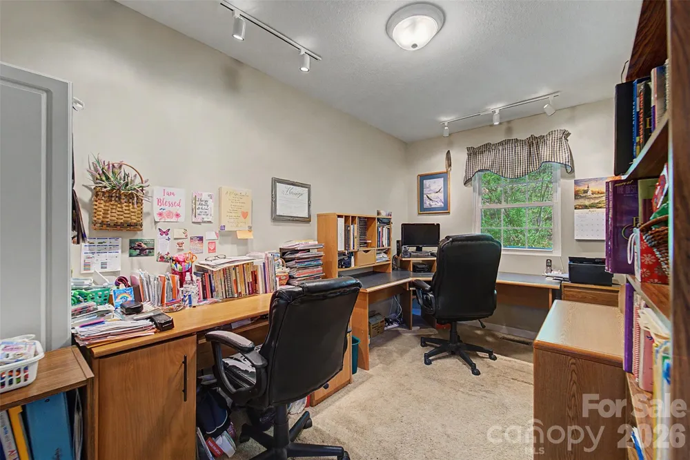 201 Windcrest Ridge Sylva, NC 28779