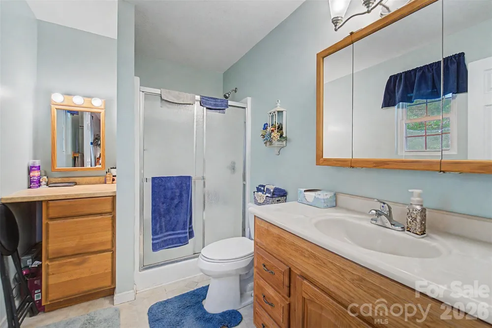 201 Windcrest Ridge Sylva, NC 28779