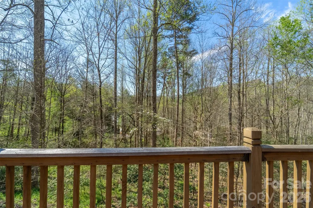 201 Windcrest Ridge Sylva, NC 28779
