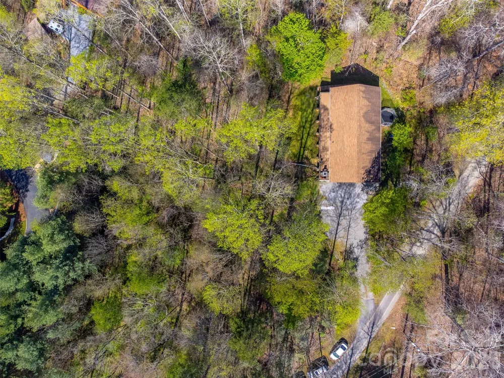 201 Windcrest Ridge Sylva, NC 28779