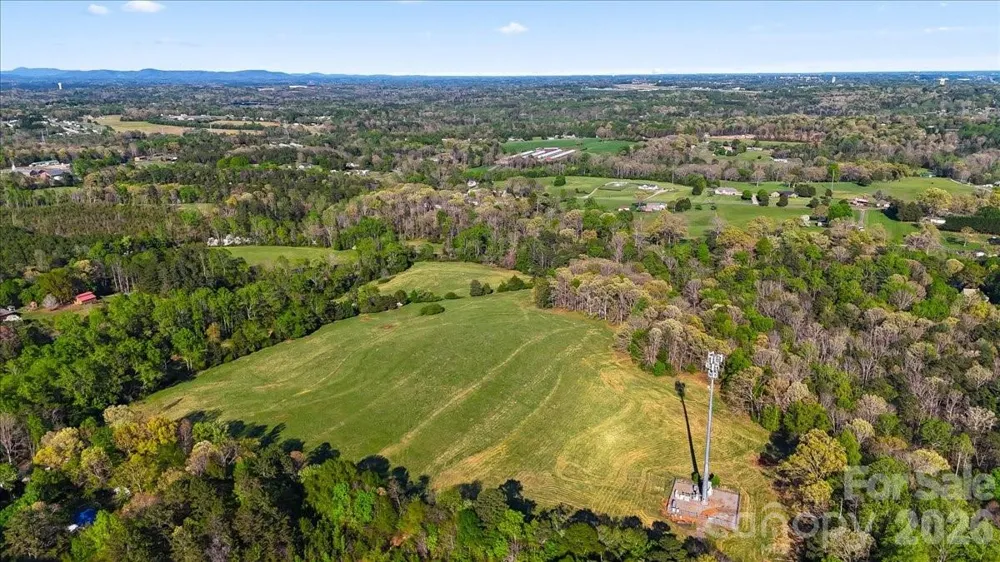 2923 Doc Pugh Road Connelly Springs, NC 28612