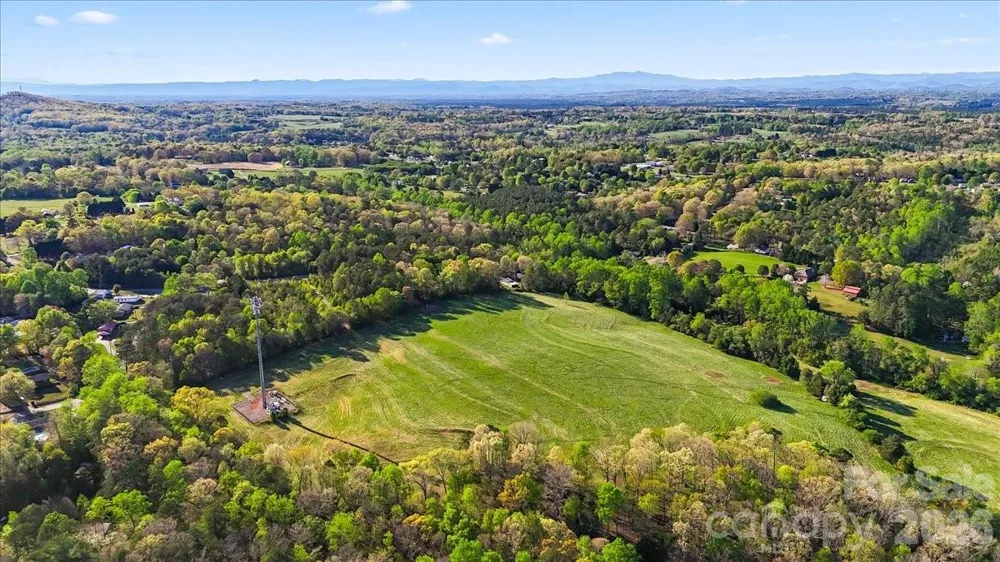 2923 Doc Pugh Road Connelly Springs, NC 28612