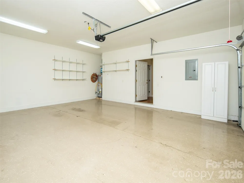 124 Towne Place Drive Hendersonville, NC 28792