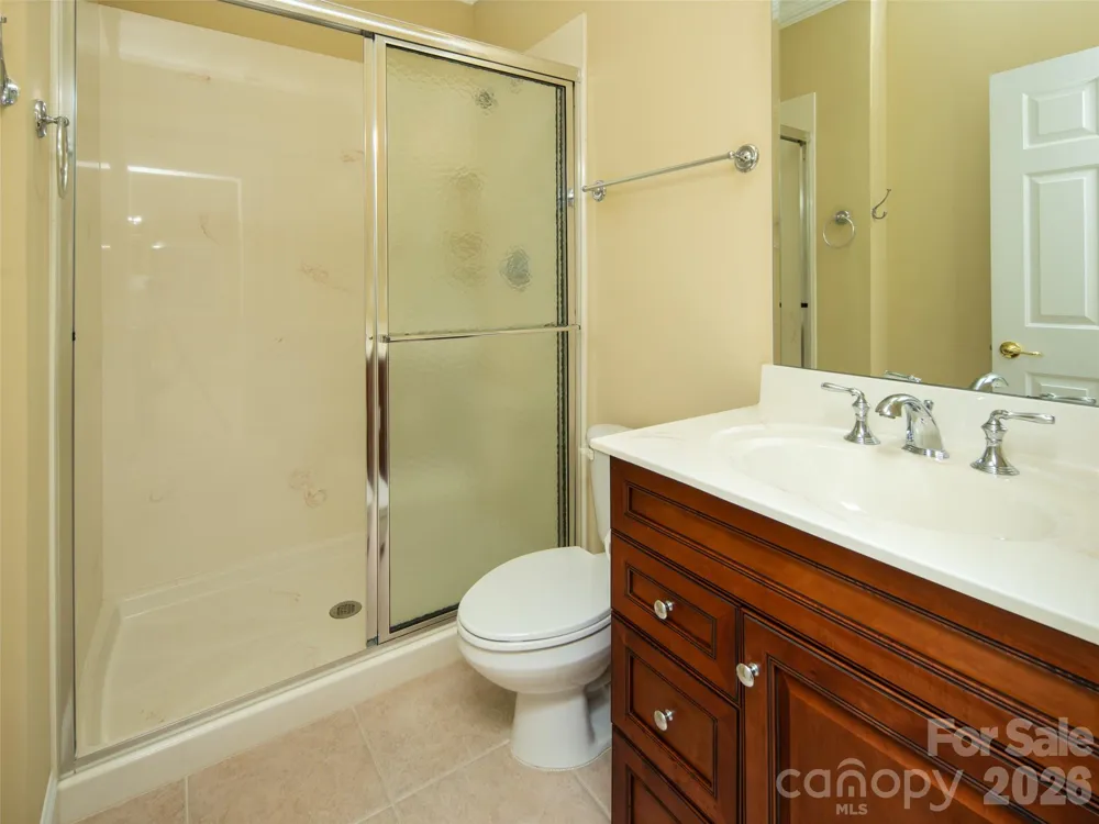 124 Towne Place Drive Hendersonville, NC 28792