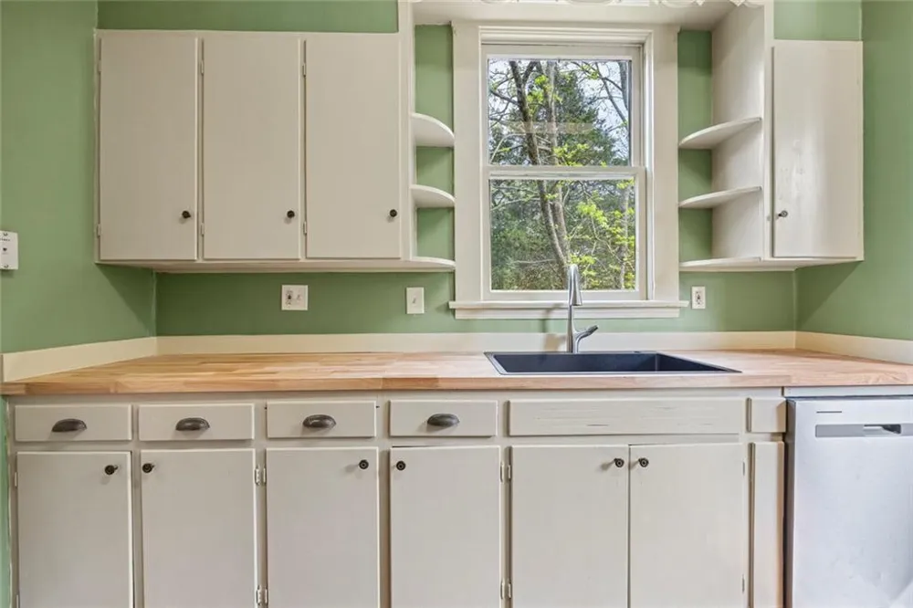 344 Hartwell Road Lavonia, GA 30553