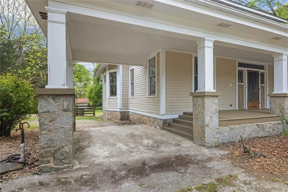 344 Hartwell Road Lavonia, GA 30553