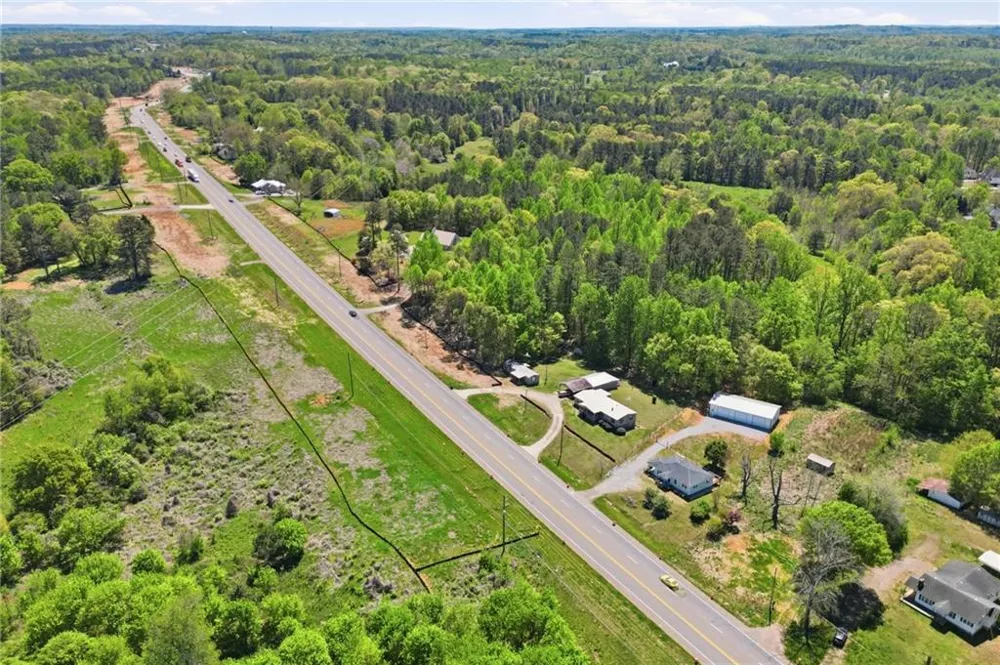 10388 Cumming Highway Canton, GA 30115