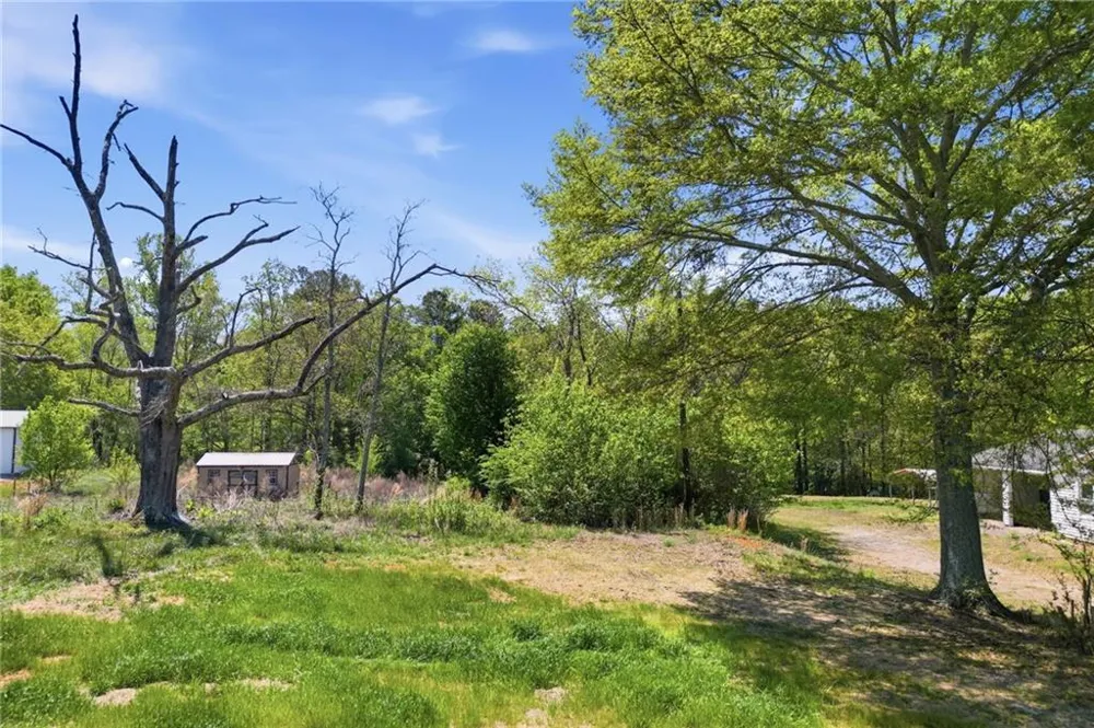 10388 Cumming Highway Canton, GA 30115