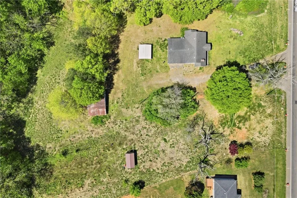 10388 Cumming Highway Canton, GA 30115