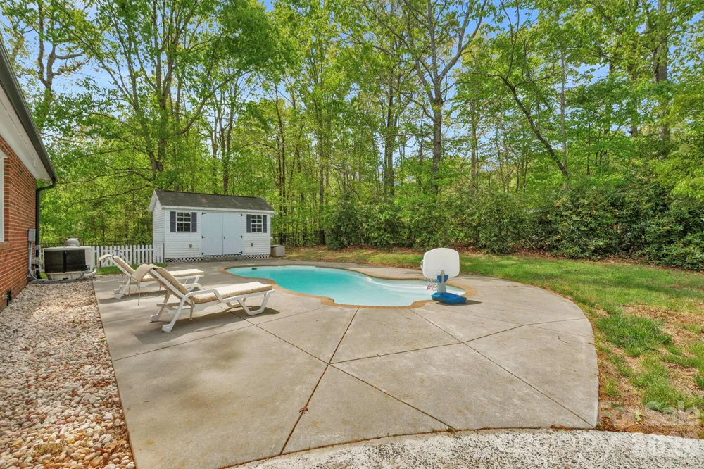 2505 Pleasant Grove Church Road Marshville, NC 28103