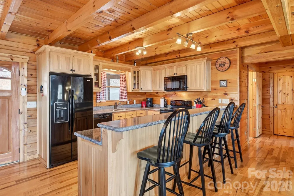 398 Waterfall Drive Marion, NC 28752