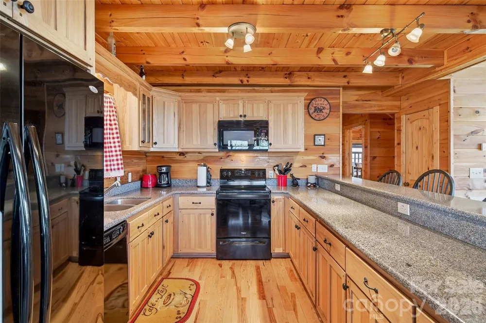 398 Waterfall Drive Marion, NC 28752
