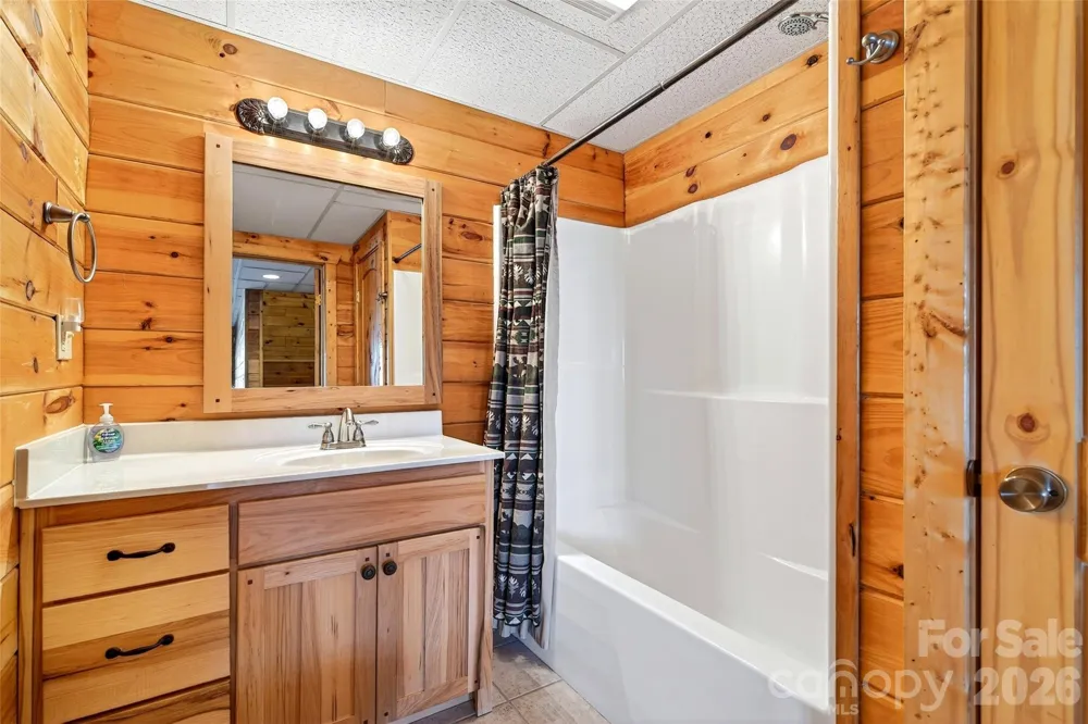 398 Waterfall Drive Marion, NC 28752
