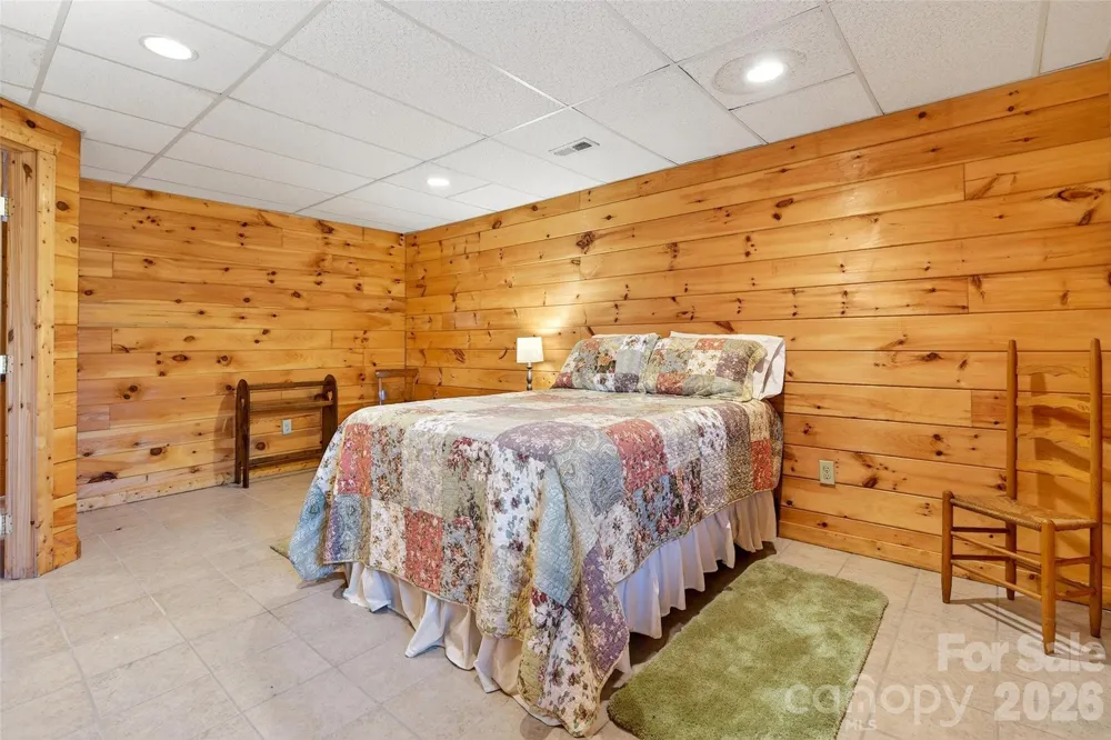 398 Waterfall Drive Marion, NC 28752