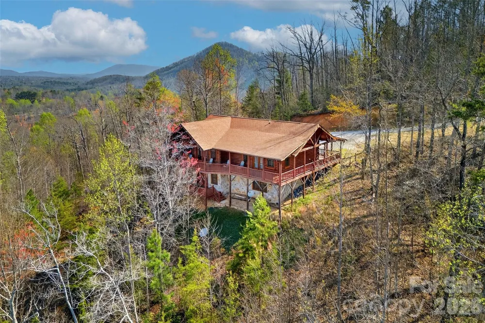 398 Waterfall Drive Marion, NC 28752